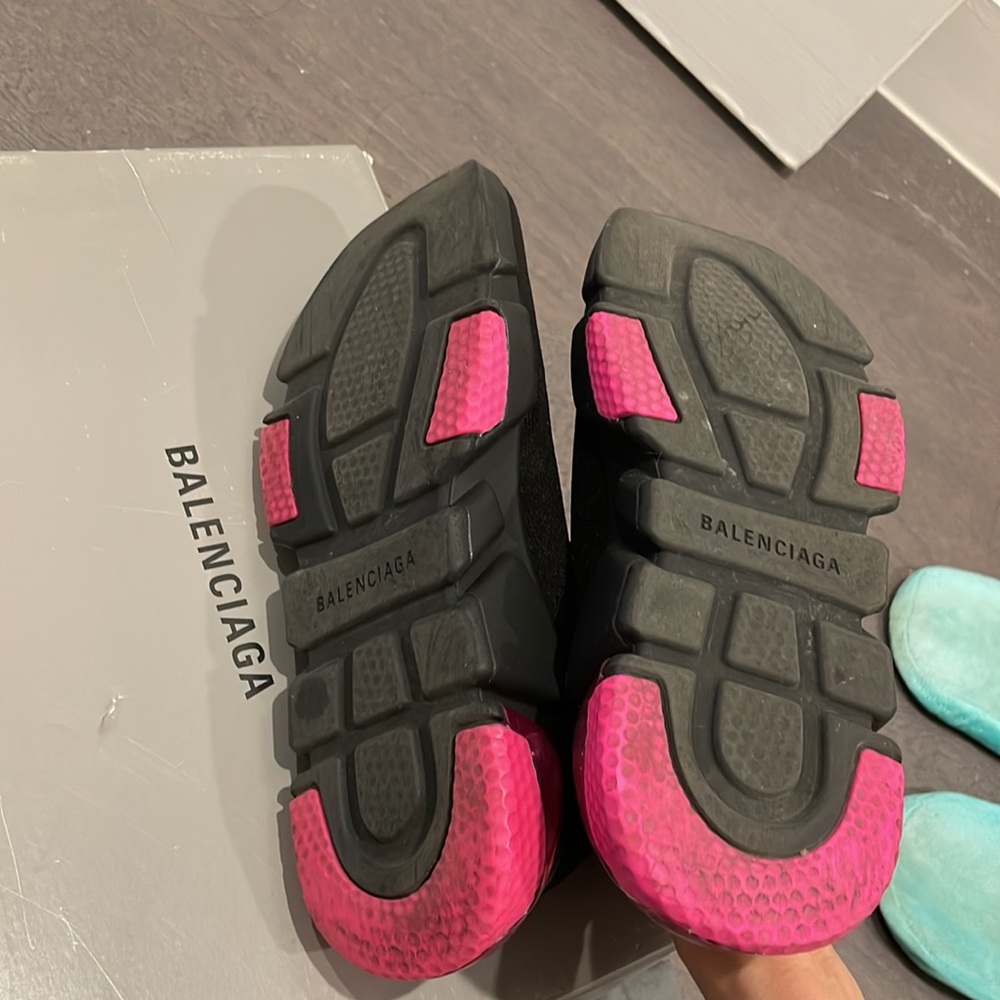 Balenciaga Black and Pink Sneakers - Picture 5 of 5